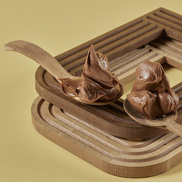 Crema spalmabile al cioccolato al latte